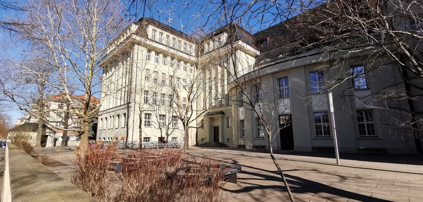 Hans-Erlwein-Gymnasium